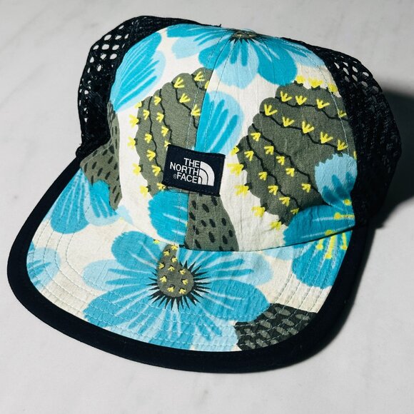 The North Face Women's Hat One Size Back White Blue Flower Logo Mesh Summer Boat - Picture 1 of 4